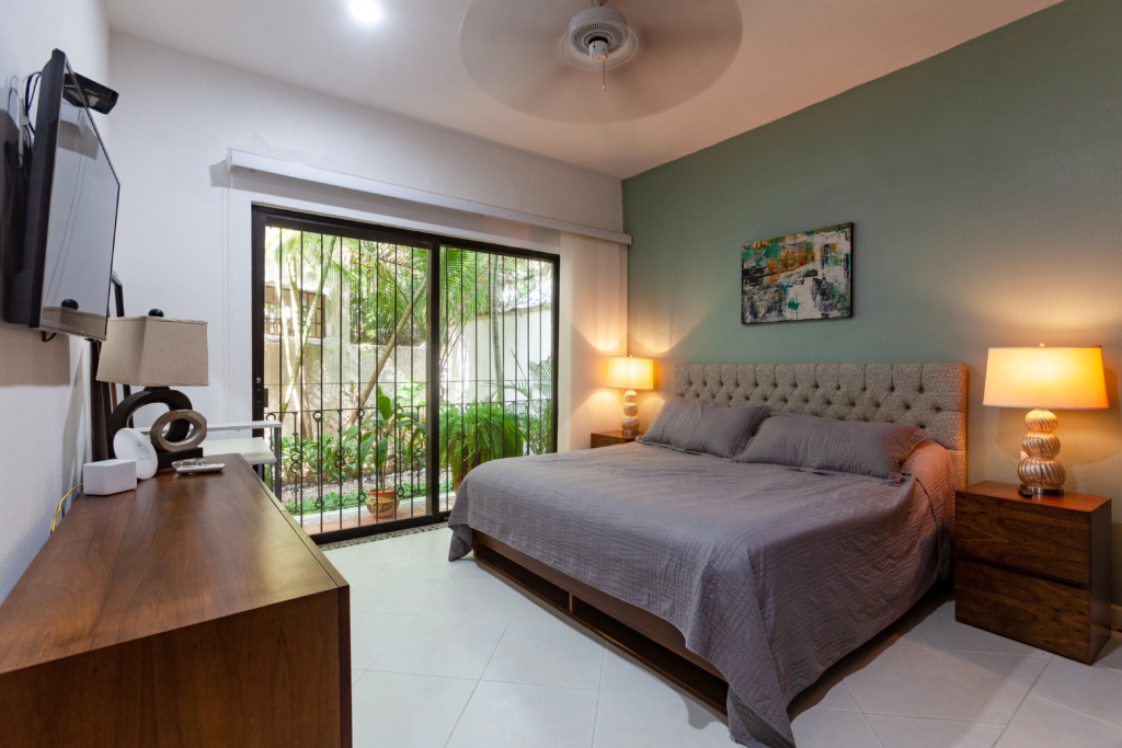 Colonial Charming Blanco Paraiso Condo For Sale Playa del Carmen Downtown